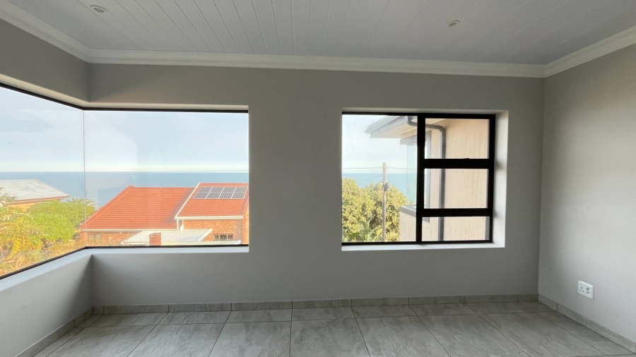 4 Bedroom Property for Sale in Dana Bay Western Cape